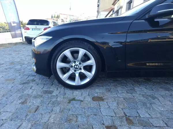 BMW 420 Gran Coupé 2015 - 15990 EUR, 264120 km - AUTO.MOTO.pt - 264120km - foto 7 de 17