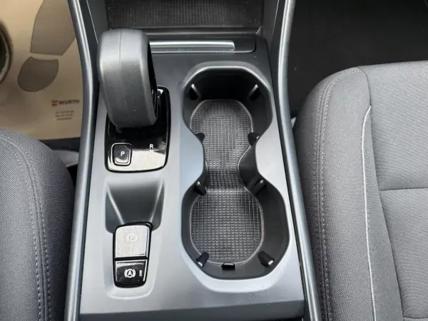 Volvo XC 40 2021 - 24500 EUR, 121000 km - AUTO.MOTO.pt - 121000km - foto 35 de 42