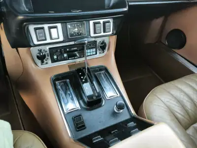 Jaguar XJ6 1976 - 24950 EUR, 47777 km - AUTO.MOTO.pt - 47777km - foto 36 de 60