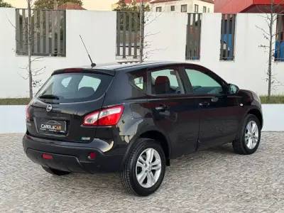 Nissan Qashqai 2010 - 8950 EUR, 115000 km - 115000km - foto 7 de 25