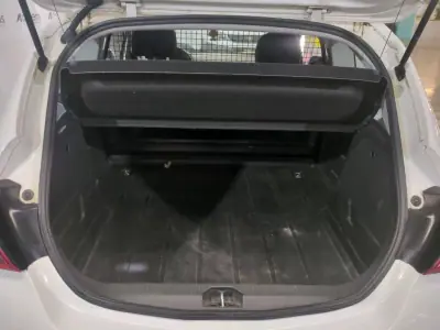 Opel CORSA VAN 1.3 CDTI 2018 - 8750 EUR, 160901 km - AUTO.MOTO.pt - 160901km - foto 7 de 7