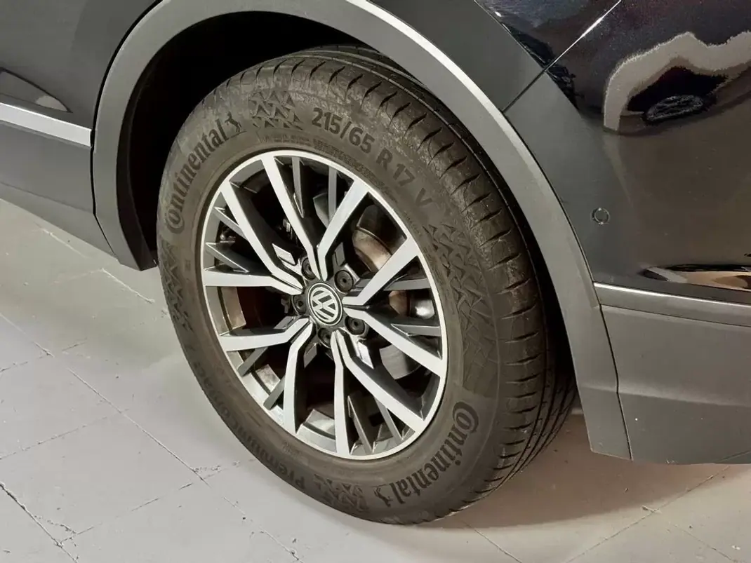 Volkswagen Tiguan 2017 - 17250 EUR, 120000 km - 120000km - foto 16 de 50