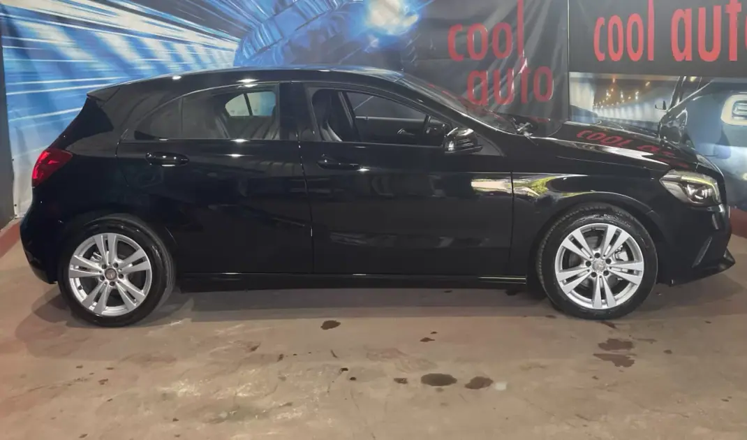 Mercedes-Benz A 200 2016 - 18450 EUR, 188000 km - AUTO.MOTO.pt - 188000km - foto 4 de 42