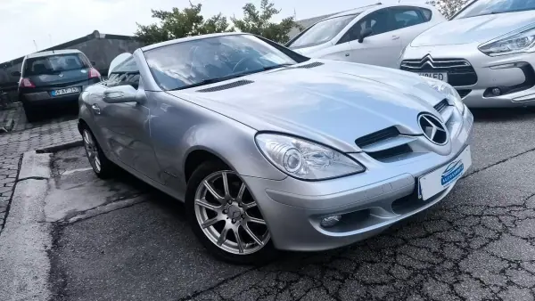 Mercedes-Benz SLK 200 2005 - 12800 EUR, 175000 km - AUTO.MOTO.pt - 175000km - foto 18 de 19