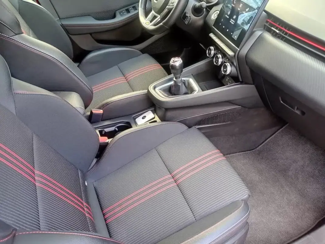 Renault Clio 2022 - 18890 EUR, 34670 km - AUTO.MOTO.pt - 34670km - foto 22 de 25