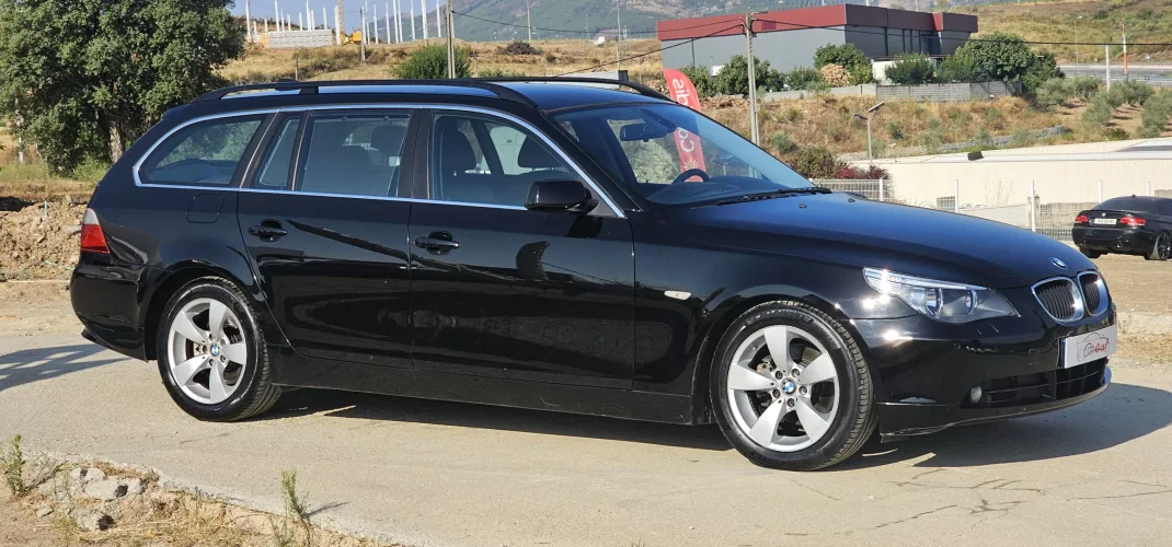 BMW 520 2006 - 8900 EUR, 313000 km - AUTO.MOTO.pt - 313000km - foto 2 de 13