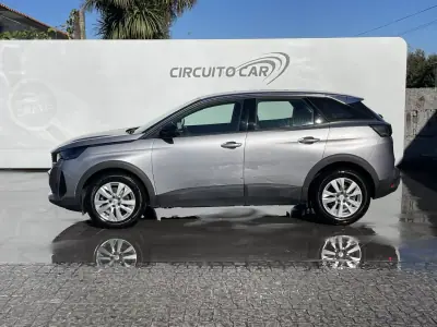 Peugeot 3008 2022 - 19400 EUR, 110167 km - AUTO.MOTO.pt - 110167km - foto 2 de 38