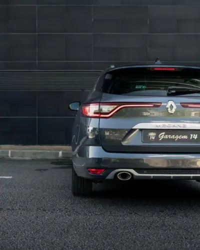 Renault Mégane Sport Tourer 2018 - 15990 EUR, 126740 km - AUTO.MOTO.pt - 126740km - foto 23 de 65