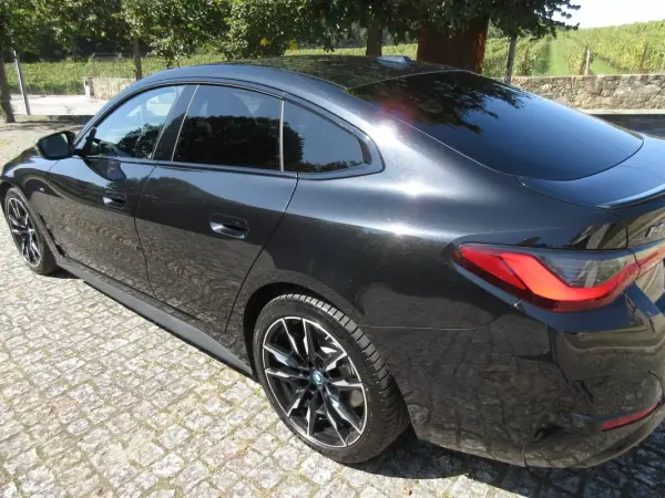BMW i4 2022 - 49990 EUR, 67000 km - AUTO.MOTO.pt - 67000km - foto 19 de 59