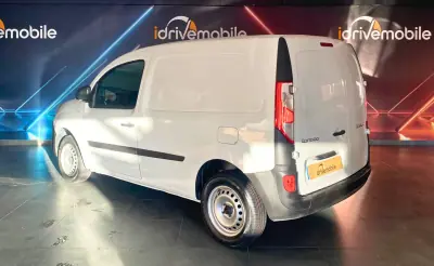 Renault KANGOO 1.5 BLUE DCI 3LUG EDITION ONE 2018 - 11900 EUR, 121178 km - AUTO.MOTO.pt - 121178km - foto 12 de 28