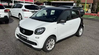 Smart ForFour 2017 - 11490 EUR, 22359 km - AUTO.MOTO.pt - 22359km - foto 3 de 48