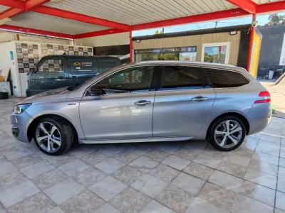 Peugeot 308 SW 2016 - 9990 EUR, 190000 km - 190000km - foto 7 de 21