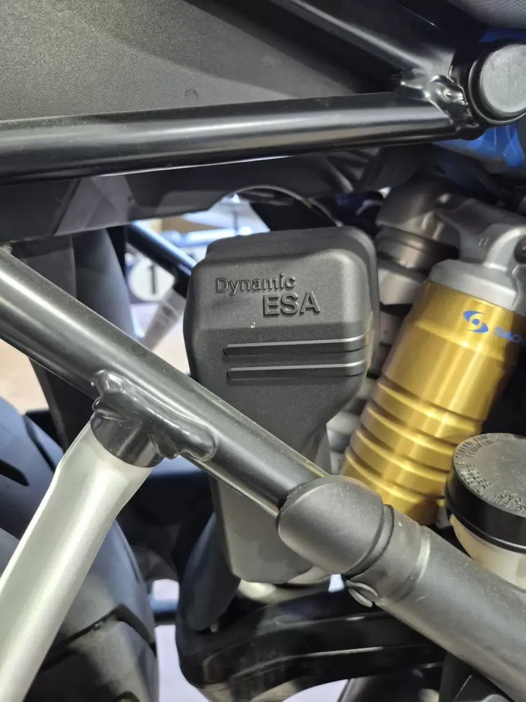 BMW R 1200 GS Adventure 2018 - 16000 EUR, 38000 km - AUTO.MOTO.pt - 38000km - foto 17 de 43