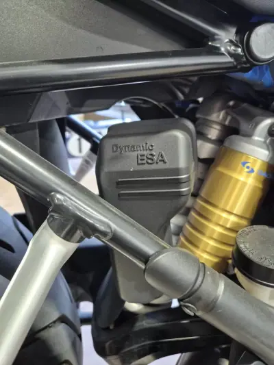 BMW R 1200 GS Adventure 2018 - 16000 EUR, 38000 km - AUTO.MOTO.pt - 38000km - foto 17 de 43