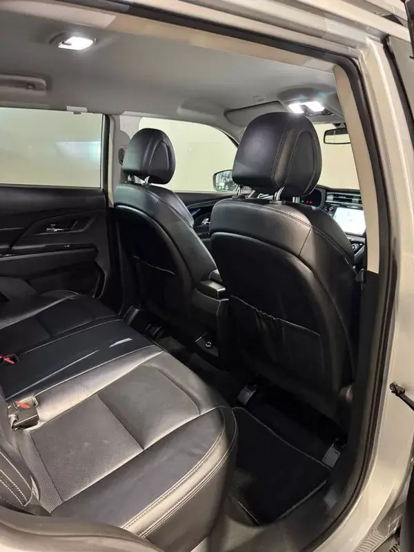 KGM Korando 2020 - 17900 EUR, 74729 km - AUTO.MOTO.pt - 74729km - foto 18 de 49