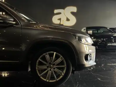 Volkswagen Tiguan 2016 - 16990 EUR, 190300 km - AUTO.MOTO.pt - 190300km - foto 5 de 34