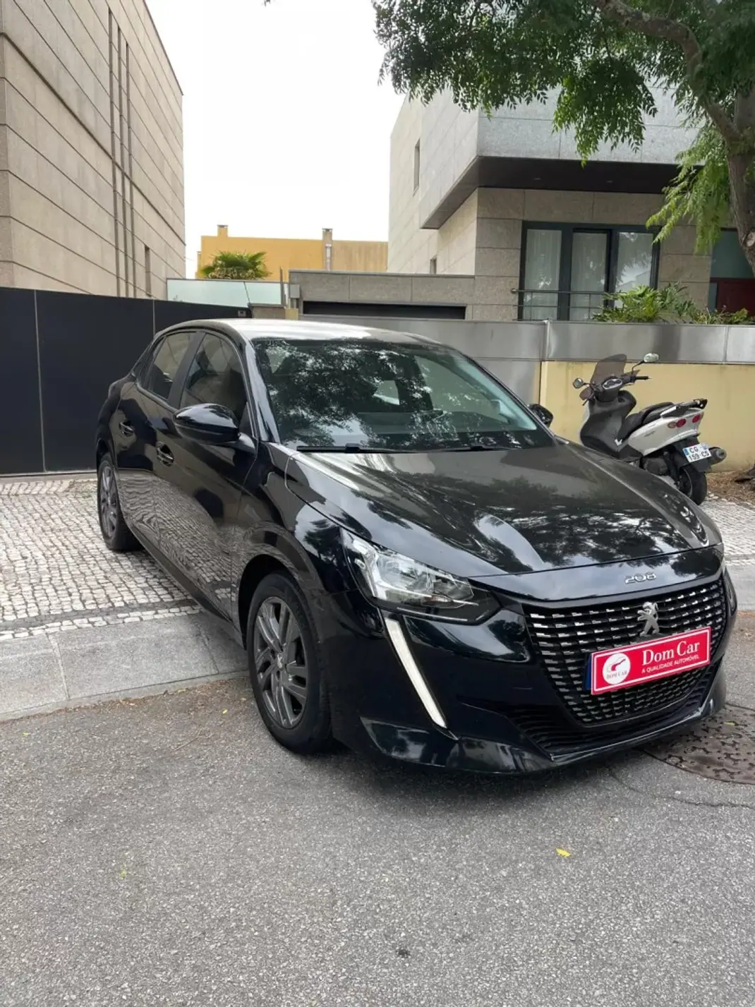 Peugeot 208 2022 - 14500 EUR, 71000 km - 71000km - foto 2 de 19
