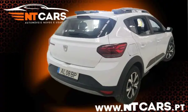 Dacia Sandero 2021 - 14900 EUR, 86415 km - AUTO.MOTO.pt - 86415km - foto 2 de 8
