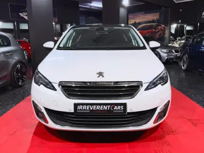 Peugeot 308 2014 - 11990 EUR, 214361 km - 214361km - foto 2 de 16
