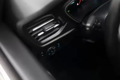 Ford Focus 2021 - 13850 EUR, 196506 km - AUTO.MOTO.pt - 196506km - foto 22 de 42