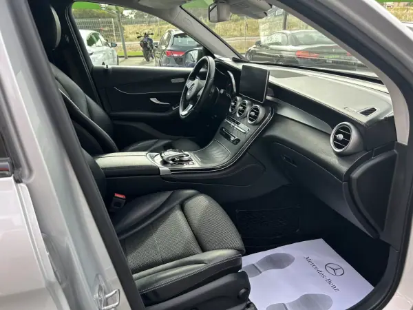 Mercedes-Benz GLC 350 2018 - 28947 EUR, 99000 km - AUTO.MOTO.pt - 99000km - foto 10 de 20