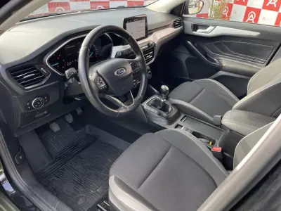 Ford Focus SW 2019 - 13990 EUR, 158295 km - AUTO.MOTO.pt - 158295km - foto 10 de 20
