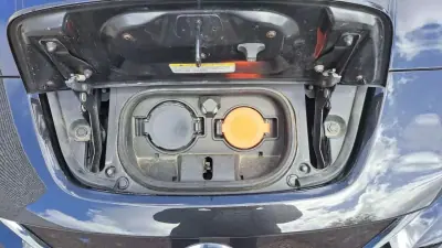 Nissan Leaf 2018 - 12890 EUR, 62000 km - AUTO.MOTO.pt - 62000km - foto 42 de 45