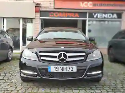 Mercedes-Benz C 220 2012 - 14900 EUR, 222999 km - AUTO.MOTO.pt - 222999km - foto 3 de 15