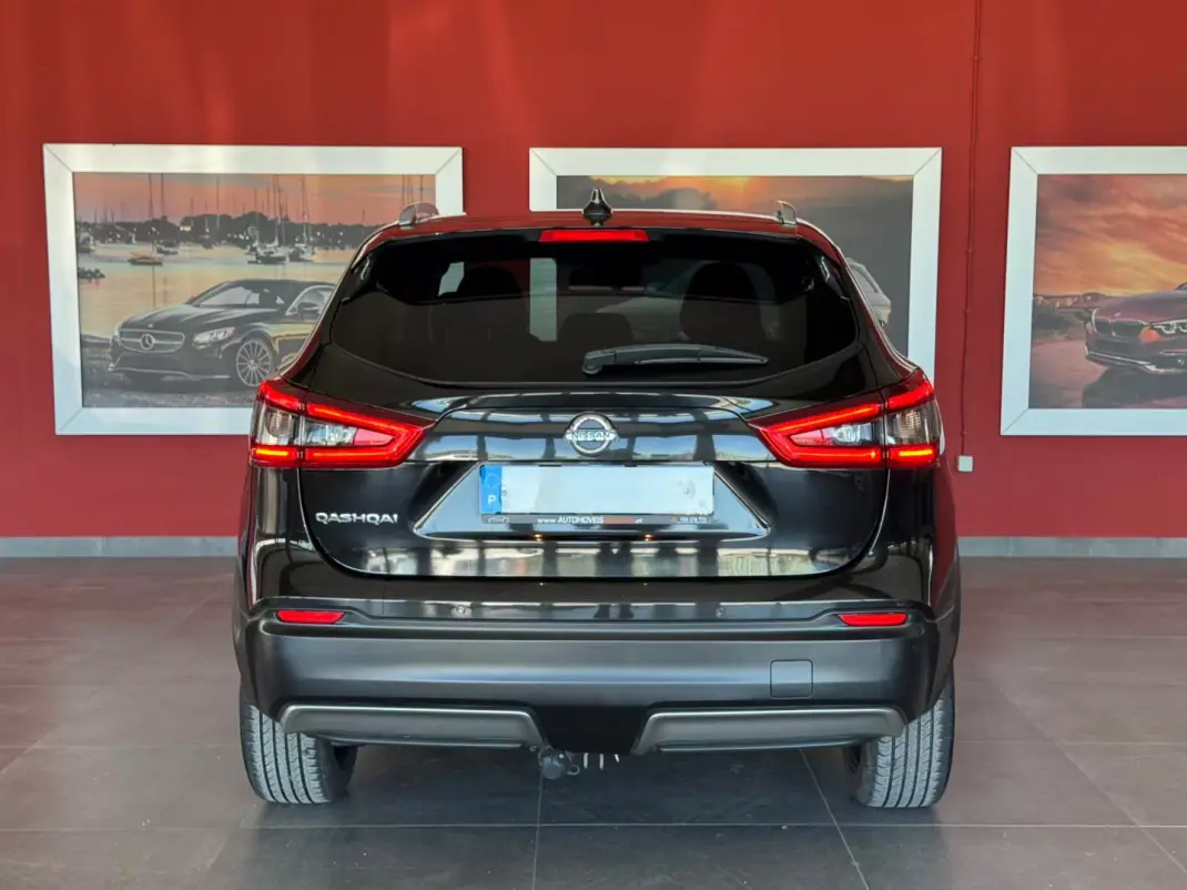 Nissan Qashqai 2018 - 16990 EUR, 168662 km - AUTO.MOTO.pt - 168662km - foto 10 de 21