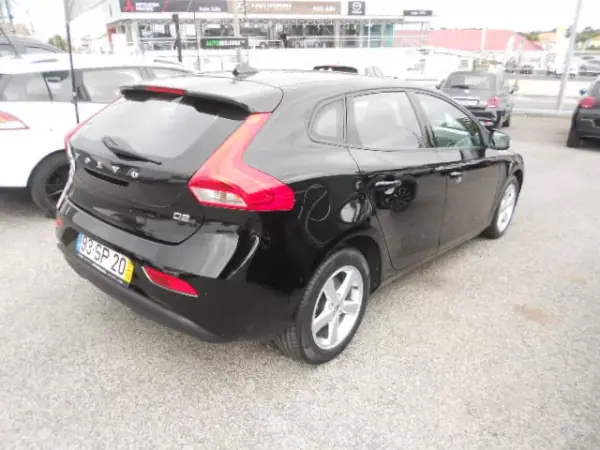Volvo 121 2017 - 14900 EUR, 157026 km - AUTO.MOTO.pt - 157026km - foto 5 de 13