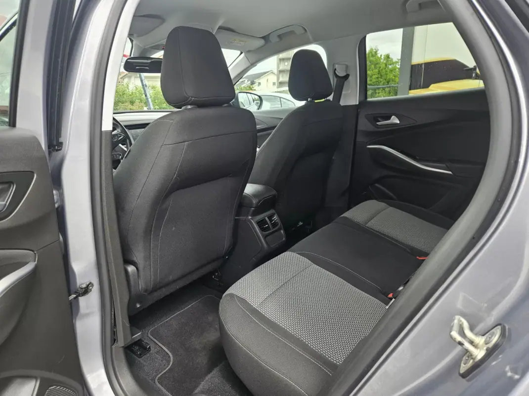 Opel Grandland X 2020 - 18800 EUR, 53900 km - AUTO.MOTO.pt - 53900km - foto 17 de 41