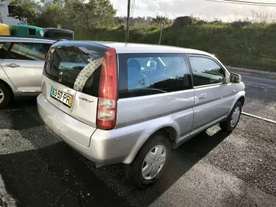 Honda HR-V 2000 - 3950 EUR, 97574 km - AUTO.MOTO.pt - 97574km - foto 3 de 36