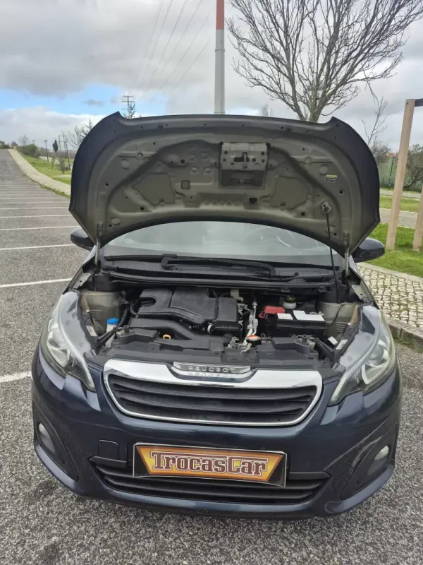 Peugeot 108 2016 - 6999 EUR, 159319 km - AUTO.MOTO.pt - 159319km - foto 7 de 21