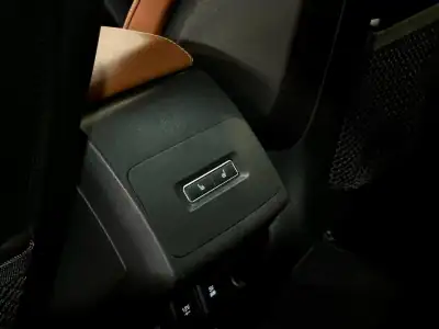 Jaguar I-Pace 2019 - 29900 EUR, 119990 km - AUTO.MOTO.pt - 119990km - foto 23 de 37
