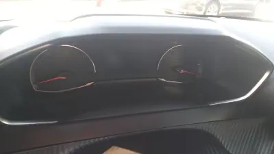 Peugeot 208 2022 - 13565 EUR, 63583 km - AUTO.MOTO.pt - 63583km - foto 8 de 37