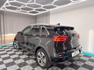 Kia e-Niro 2020 - 19750 EUR, 76000 km - 76000km - foto 5 de 22