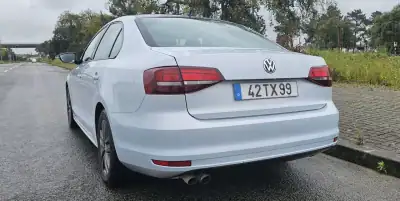 Volkswagen Jetta 2017 - 8990 EUR, 260000 km - AUTO.MOTO.pt - 260000km - foto 21 de 56