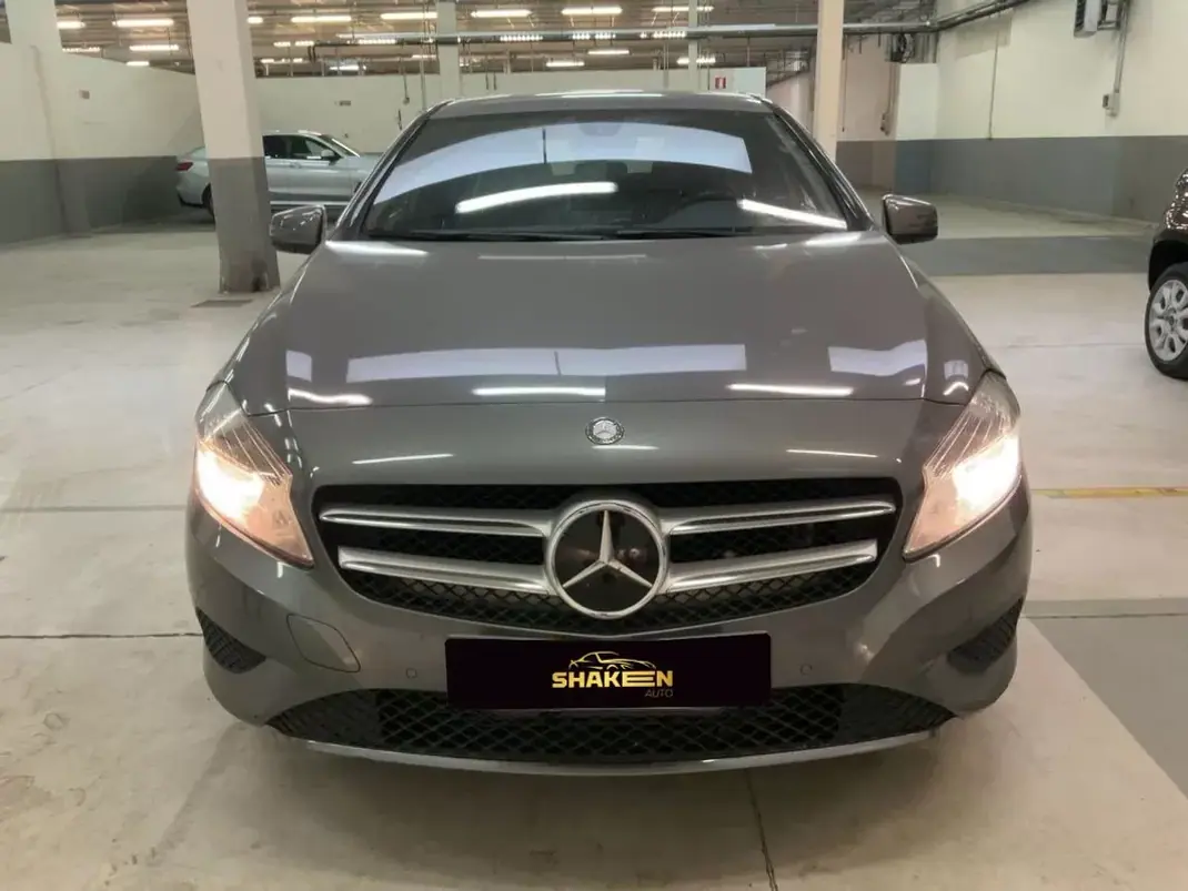 Mercedes-Benz A 180 2015 - 14750 EUR, 170122 km - 170122km - foto 2 de 8
