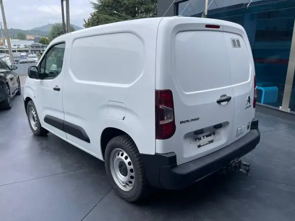 Citroën BERLINGO VAN XL 1.5 BLUE HDI 3 LUGARES 2019 - 13300 EUR, 102000 km - AUTO.MOTO.pt - 102000km - foto 4 de 10