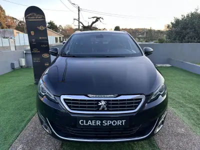 Peugeot 308 SW 2015 - 12900 EUR, 140000 km - AUTO.MOTO.pt - 140000km - foto 2 de 64