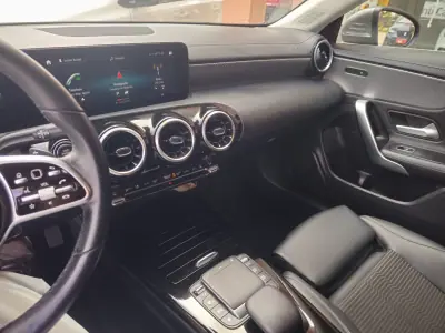 Mercedes-Benz CLA 250 2021 - 24750 EUR, 115518 km - 115518km - foto 17 de 17