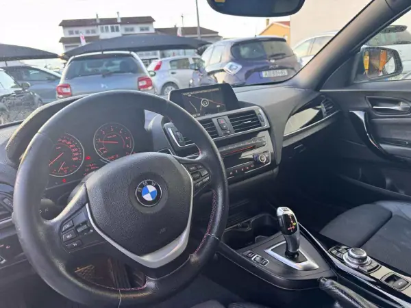 BMW 218 2017 - 21500 EUR, 169000 km - AUTO.MOTO.pt - 169000km - foto 8 de 14