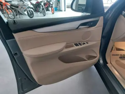 BMW X5 2019 - 43990 EUR, 66244 km - AUTO.MOTO.pt - 66244km - foto 10 de 24