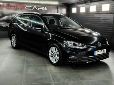 Volkswagen Golf Variant 2017 - 11500 EUR, 190200 km - AUTO.MOTO.pt - 190200km - foto 4 de 30