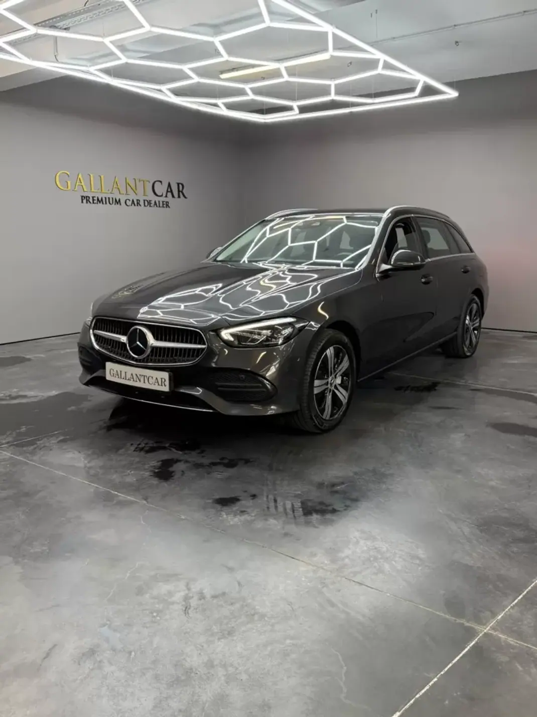 Mercedes-Benz C 300 2023 - 36500 EUR, 88706 km - 88706km - foto 3 de 32