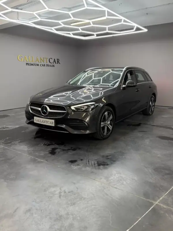 Mercedes-Benz C 300 2023 - 36500 EUR, 88706 km - AUTO.MOTO.pt - 88706km - foto 3 de 32
