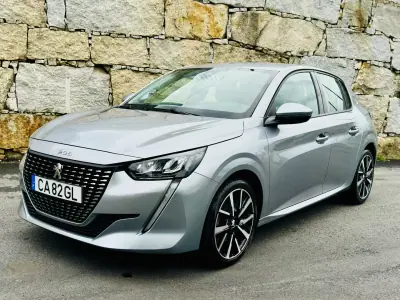 Peugeot 208 2020 - 12900 EUR, 152000 km - AUTO.MOTO.pt - 152000km - foto 3 de 29
