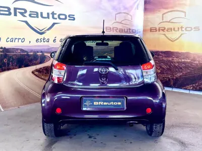Toyota iQ 2009 - 9500 EUR, 123953 km - AUTO.MOTO.pt - 123953km - foto 7 de 20