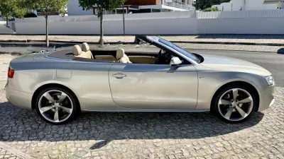 Audi A5 Cabrio 2015 - 23900 EUR, 128555 km - AUTO.MOTO.pt - 128555km - foto 6 de 61