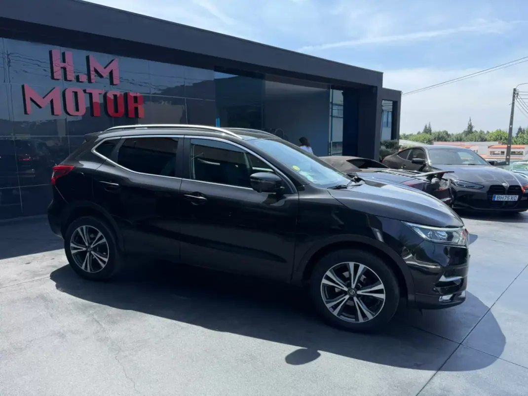 Nissan Qashqai 2018 - 18900 EUR, 137000 km - 137000km - foto 2 de 5